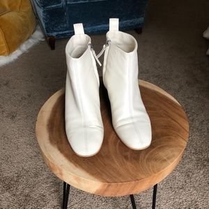 Everlane Day Boot in Bone - Size 8